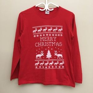 GILDAN Red Merry Christmas Graphic Print Long Sleeve Shirt Women’s Medium